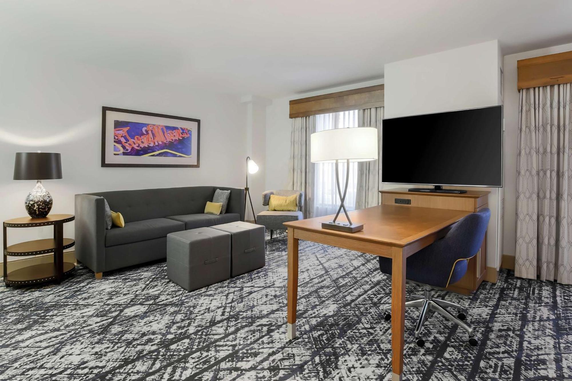 Hampton Inn & Suites Austin-Downtown/Convention Center Zewnętrze zdjęcie